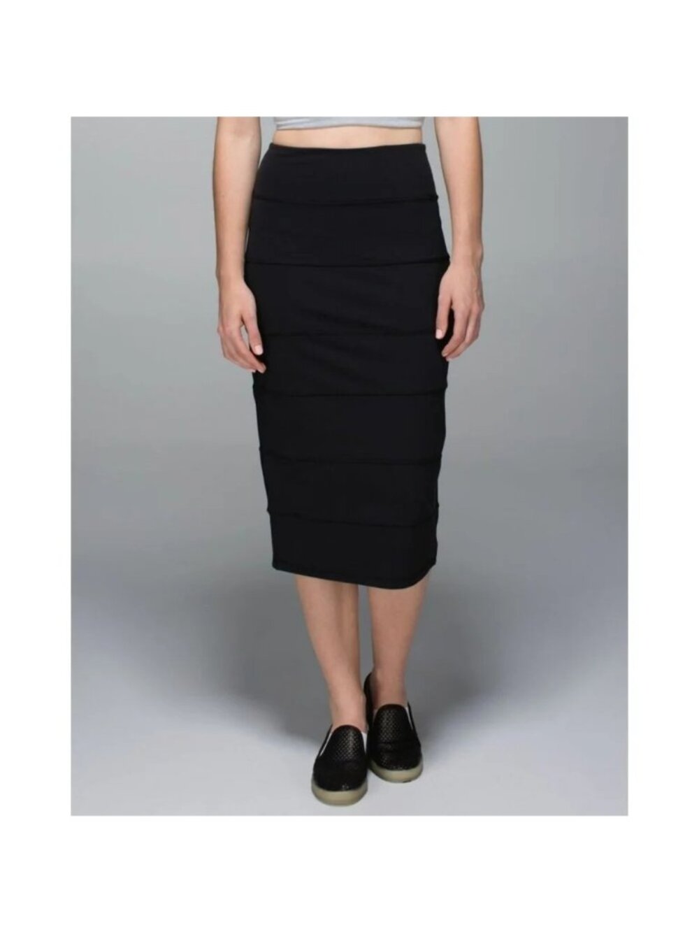 Lululemon Over Yoga Pencil Midi Skirt High Waisted Black Hidden Pocket Sz 4 EUC
